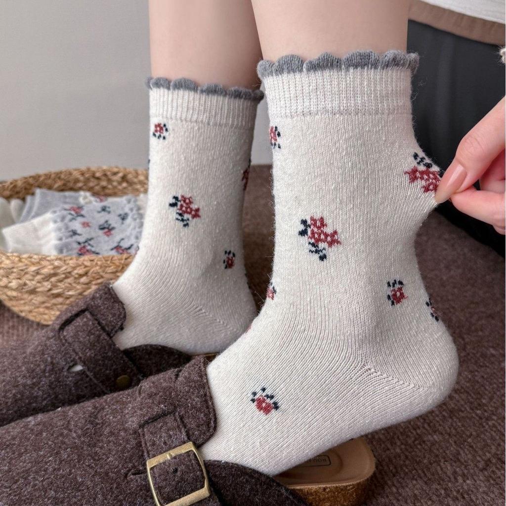 New Autumn And Winter Stacking Socks Children Mori Floral Sweet Sister Warm Medium Tube Calf Socks Contrasting Color Boneless Soft Waxy Cotton Socks