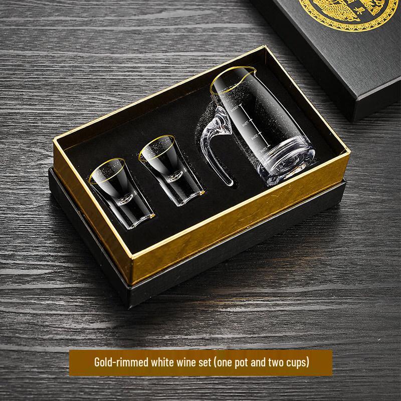 Luxury Gold Rim Baijiu Decanter and Shot Glass Set