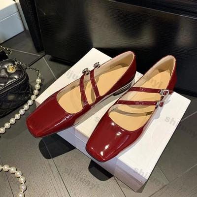 Scarpe con tacco