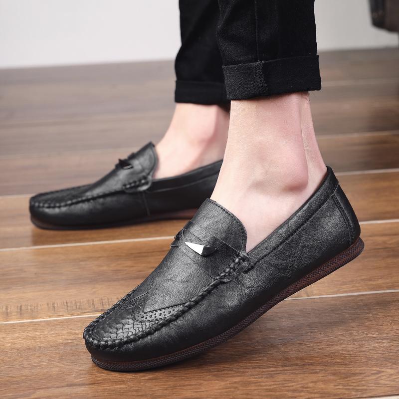 Fashion Men's comfortable driving shoes Casual Flats Shoes Wedding Party Outdoor Strolling Shoes Business formal dress fashion Loafers