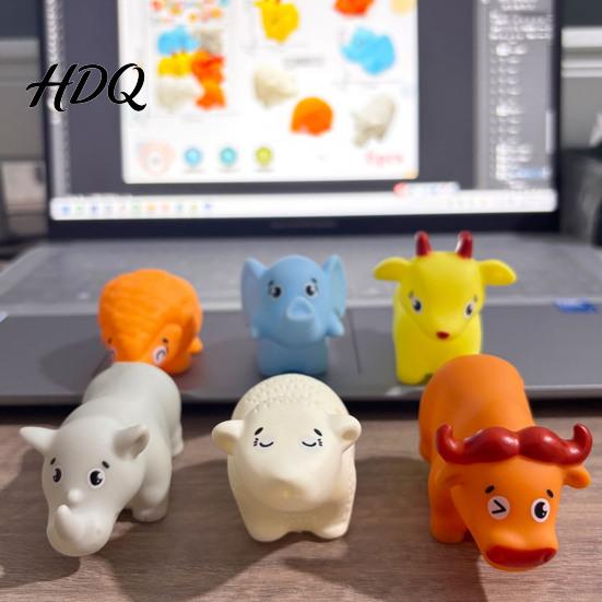 Animal Shaped Bath Squirters Squeaky Vinyl Toy for Toddlers Soft Water Play Figure Interactive Durable Baby Playthings Squeeze Shower Fun Cute