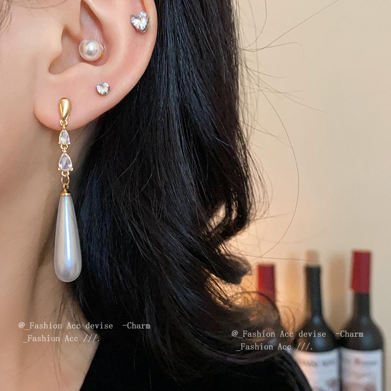 Real gold electroplated silver needle zircon pearl fringed earrings French fashion stud earrings high-end versatile earrings women