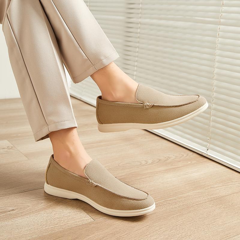 Fashion Four Seasons Casual Men Loafers Men One-foot Lightweight Comfortable Driving Travel Shoes Gentleman's Shoes Size 40-46 Men Shoes