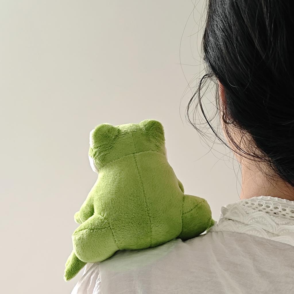 Green Magnetic Frog Stuffed Animal Plush Shoulder Plushie Toys Kawaii Frog Party Daily Fashion Decor Boys Girls Birthday Gifts