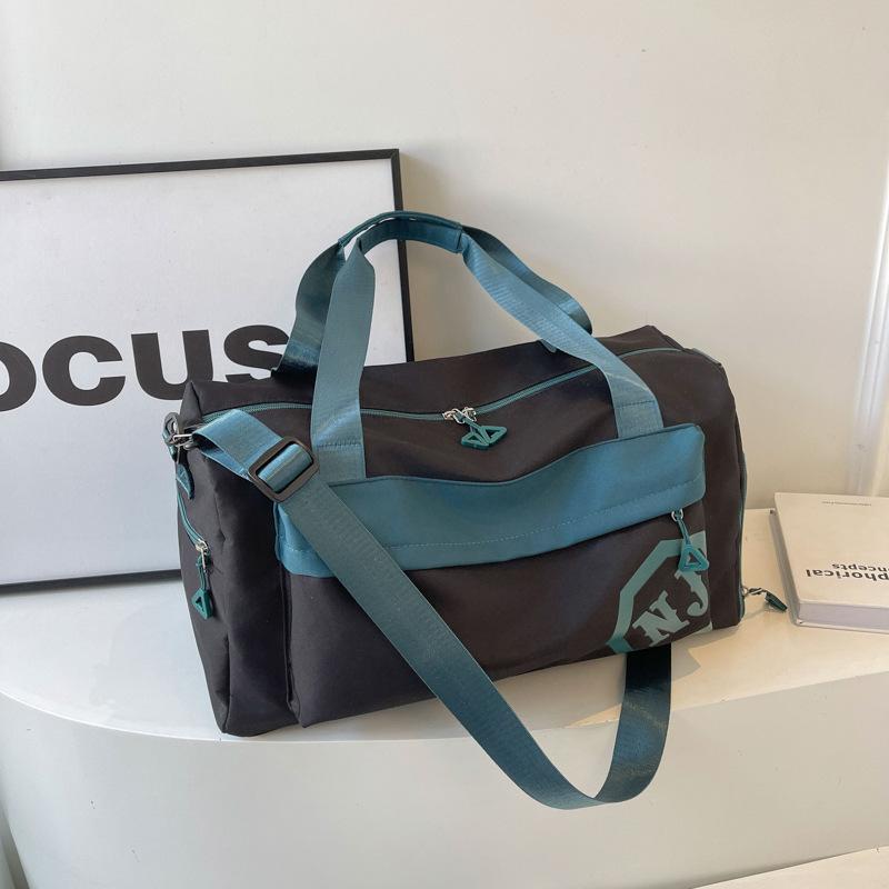 

Large capacity portable short-distance travel bag, light waterproof swimming luggage bag, business trip travel storage fitness bag чорний