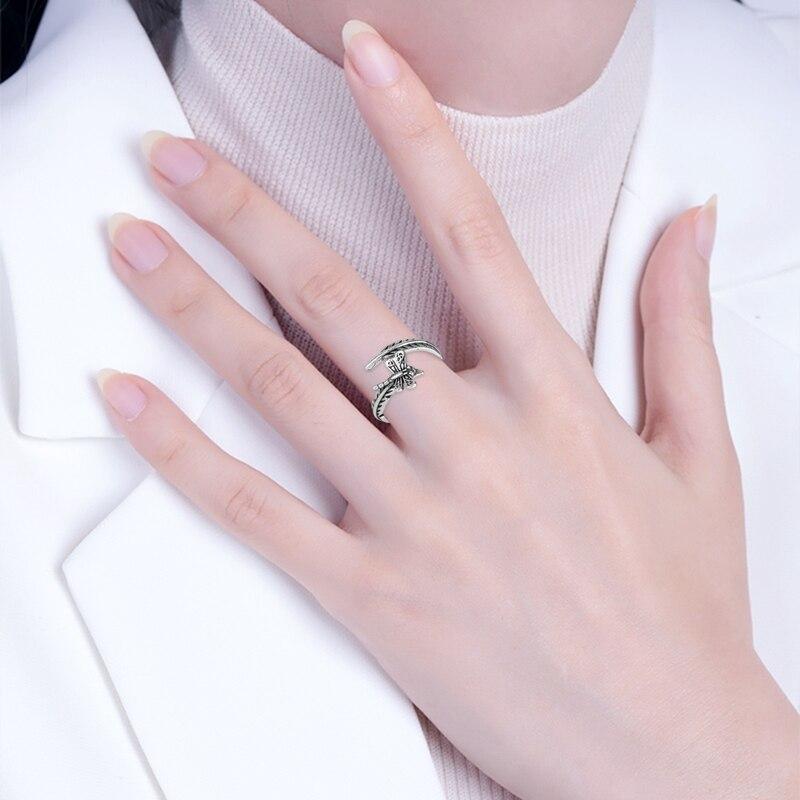 Silver Color Retro Dragonfly Leaf Ring For Women Simple Party Jewelry Gift  New Dropshipping
