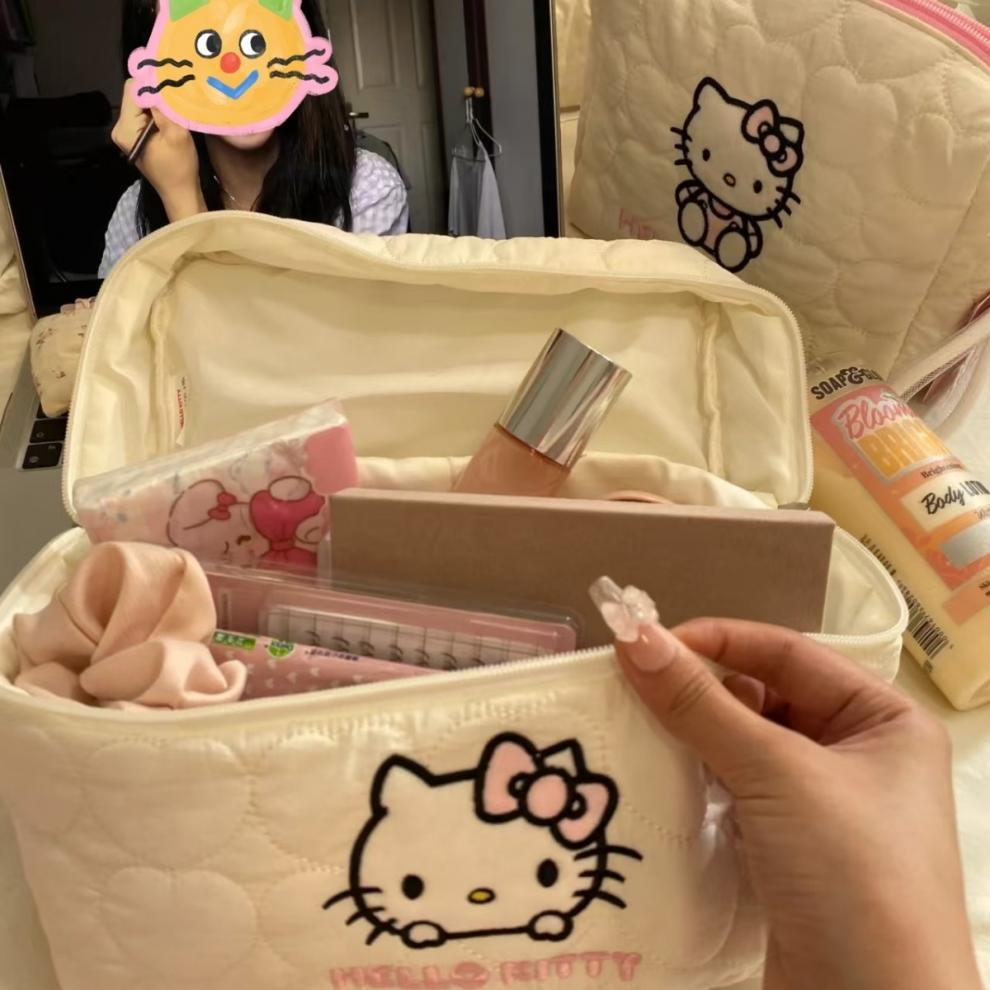 Large Capacity Skincare & Makeup Tote: Cute Portable Japanese-Style Toiletry Bag for Women with Free Shipping