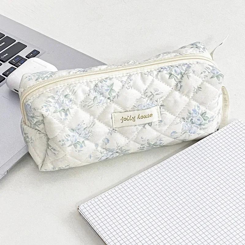 1PCS Retro Chic Makeup Brush Case for Girl Cute Floral Strawberry Cat Cosmetic Pouch Corduroy Student Stationery Storage Bag