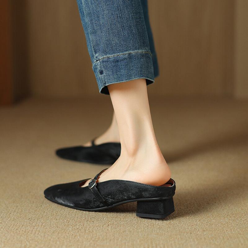 

Summer women s retro bag head slippers one pedal foot cover size cool slippers national style new flat-bottomed slippers women 39 чёрный