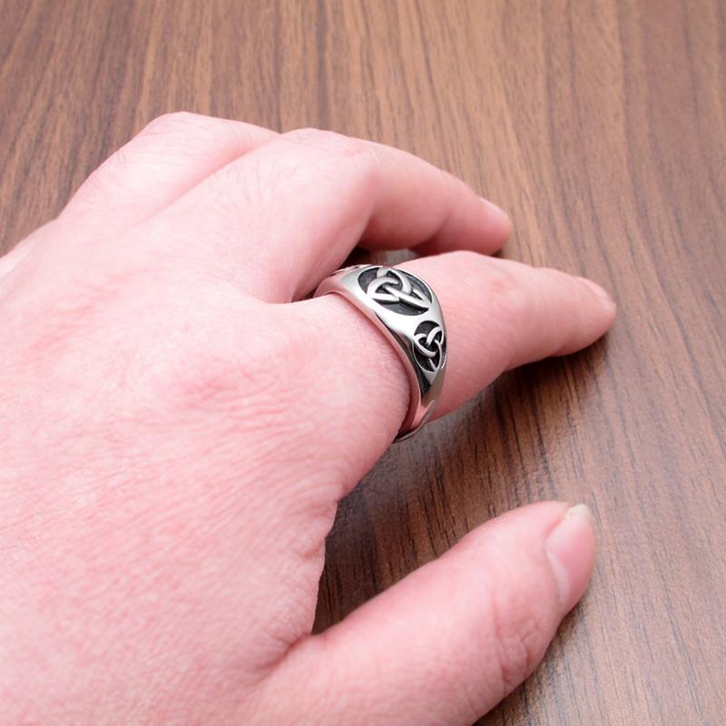 Vintage Celticský symbol Triquetra Nerezová ocel Pánské prsteny Prsten s uzlem Trinity Amulet Severské Biker Šperky Dárky