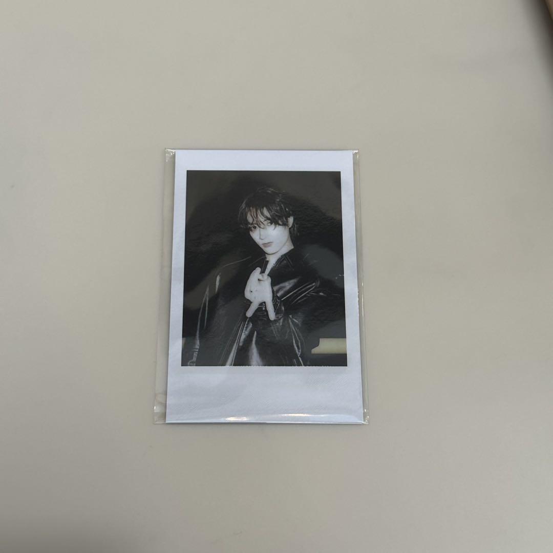 

[USED] TREASURE Haruto Korea Pop-Up Admission Bonus: Polaroid Trading Card