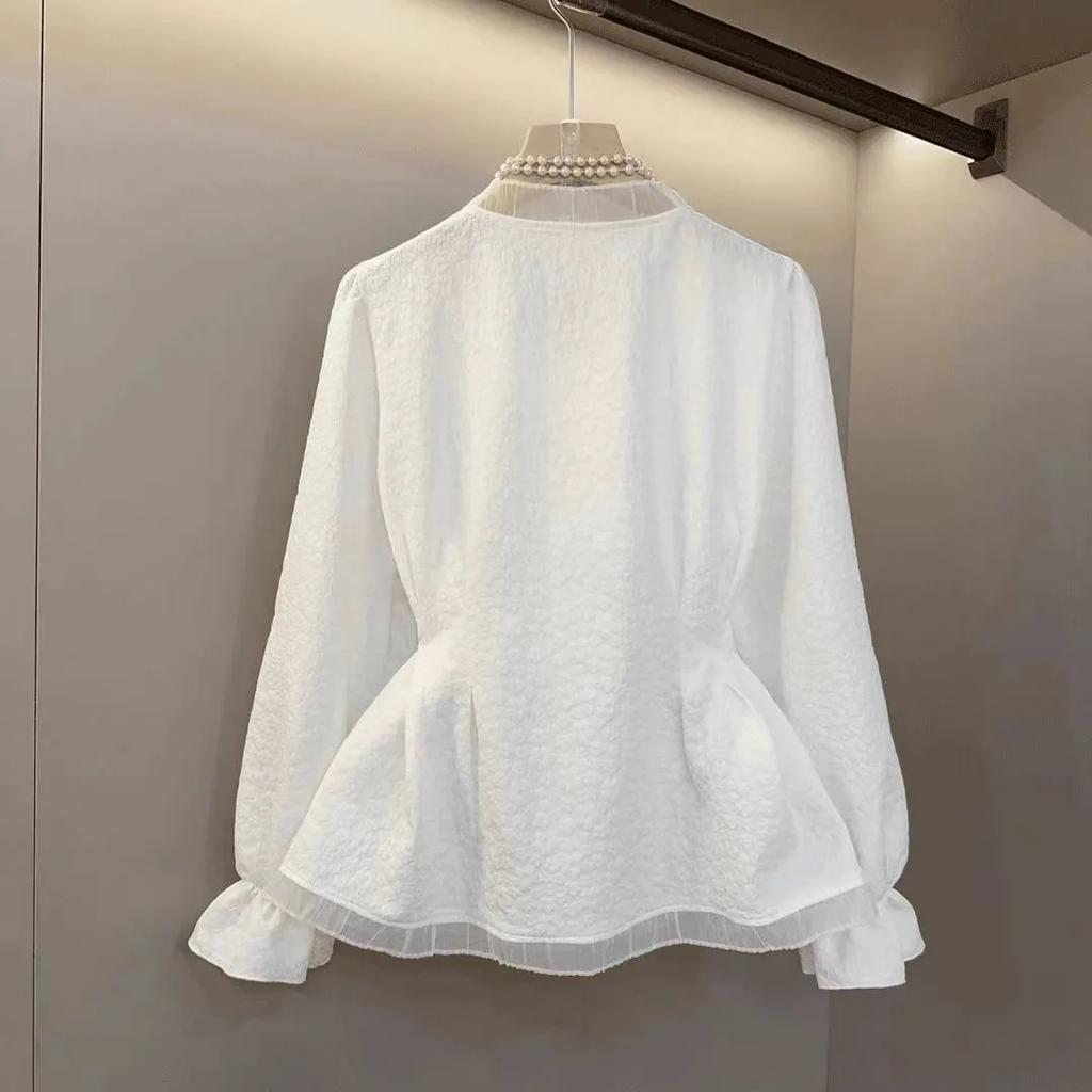Women's Spring/Fall Long-Sleeve Shirt: Elegant and Stylish with A Flattering Waistline, V-Neck French Blouse