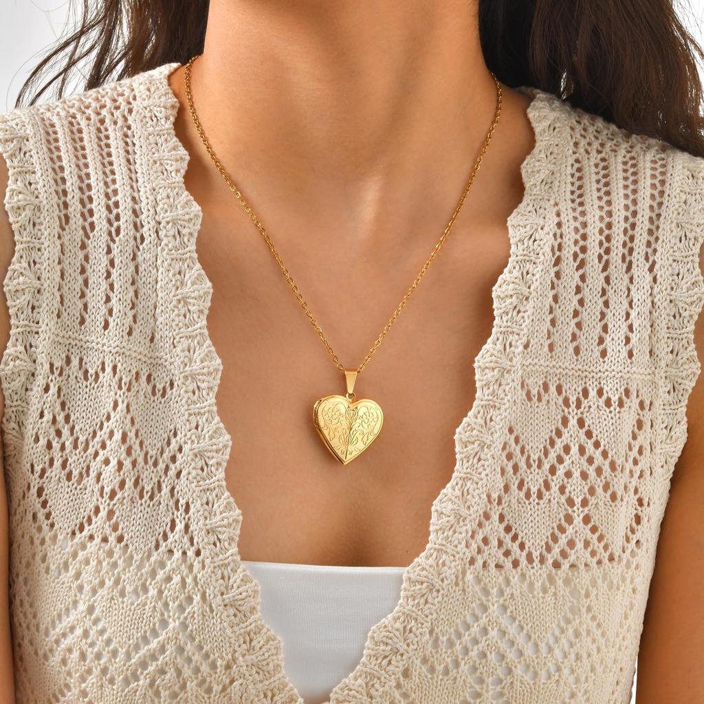Photos Customize Stainless Steel Pendant Necklace for Women, Gold Plated Heart Photo Locket Openable Necklace Jewelry Gift