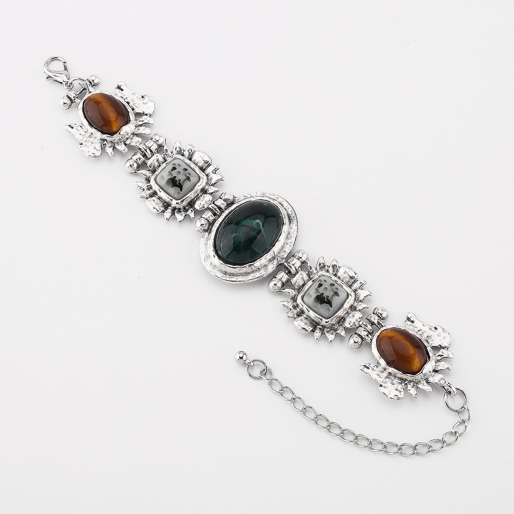 Tooxika Personalised Vintage Baroque Fashion Resin Necklace Luxury Trend Ethnic Necklace