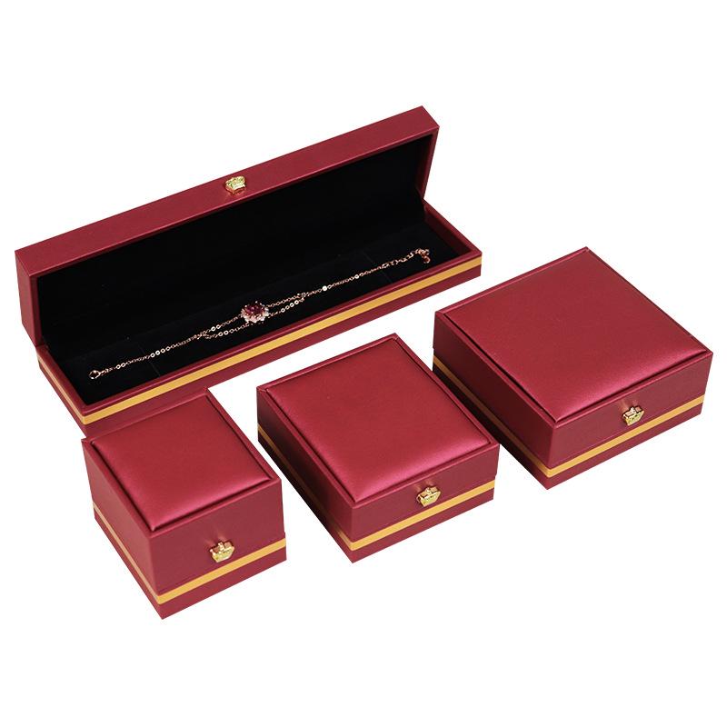 Gold-Edged Jewelry Box: Versatile Holder for Rings, Necklaces, Bracelets, Crowns, and Long Chains
