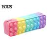 Astuccio in Silicone Tie-Dye per Matite, Custodia Morbida Spremibile per Cancelleria per Bambini e Adolescenti, Astuccio Unico per Penne con Fantasia a Gradiente Casuale,