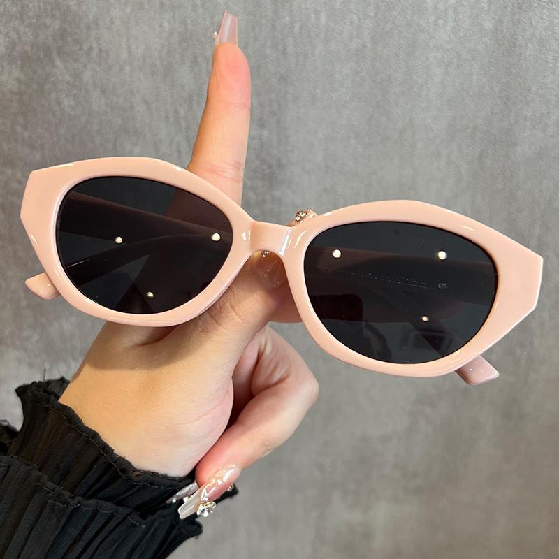 European and American retro fashion Y2K sunglasses for summer sun shading, sun protection, UV protection, lightweight sunglasses