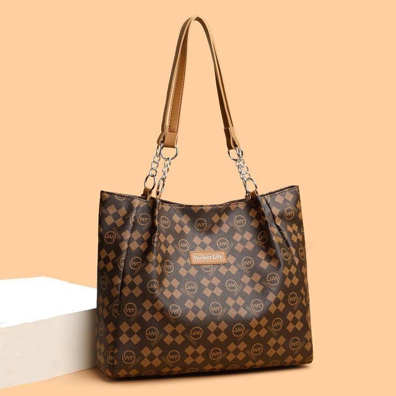 Retro Versatile Single Shoulder Women's Crossbody Bag