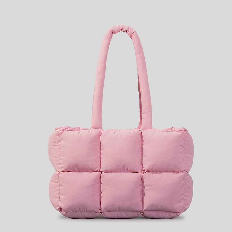 Bolso tote de invierno blanco nube para mujer: Bolso de mano suave y acolchado con diseño de cuadrícula de seis palacios.