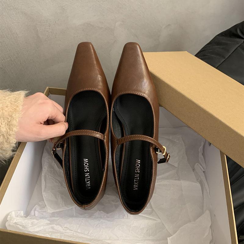 

French evening breeze temperament commuter single shoes girl 2025 spring new Korean version fairy thick high heel Mary Jane small leather shoes 40
