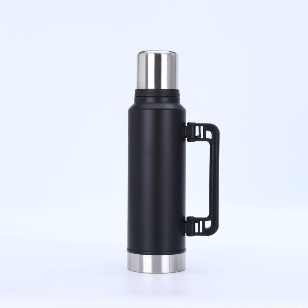 304 Stainless Steel Insulated Travel Pot, Large Capacity Portable Sports Water Bottle for Outdoor Mountaineering