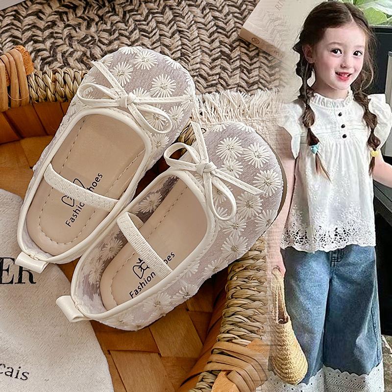 Girls' Flower Petal Pearl Solid Color Small Flats2026Summer Sweet Mesh Shoes for Children and Youngsters