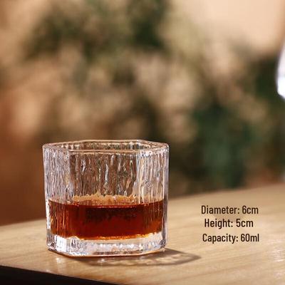 Tazze e bicchieri – Bicchieri e calici