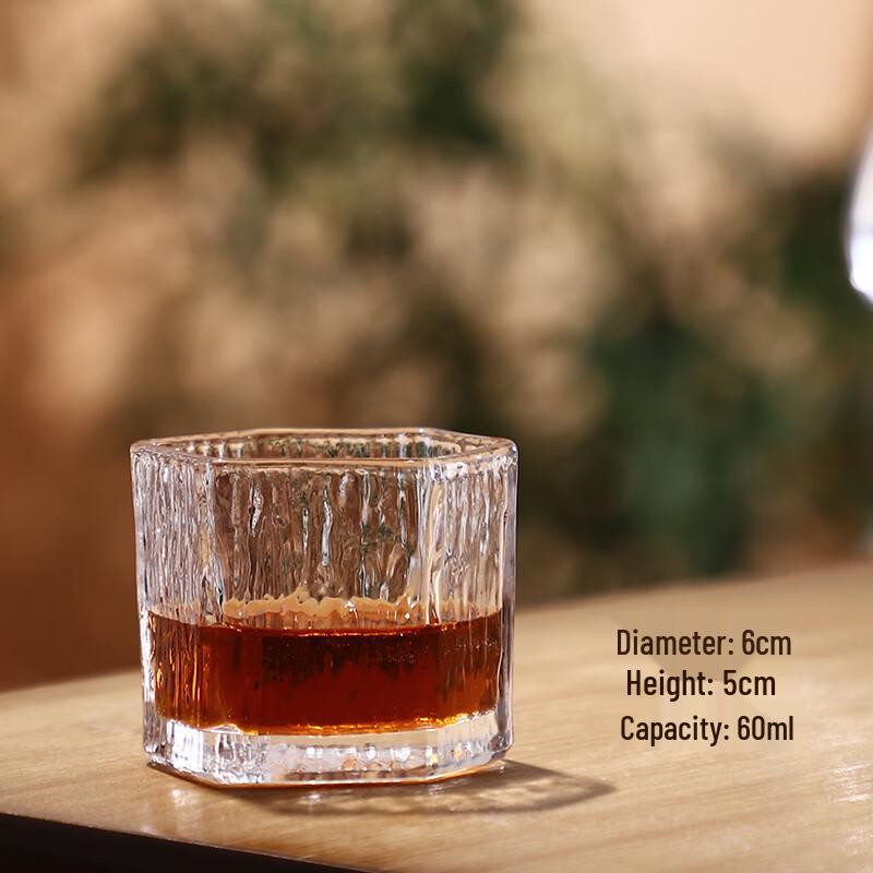 

Zhaoran 60ml Hexagonal Striped Glass Tasting Cup