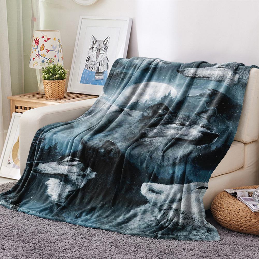 1PC Gray wolf Print Flannel Blanket, High quality Comfortable for All Seasons, Home Decor, Warmth and Comfort