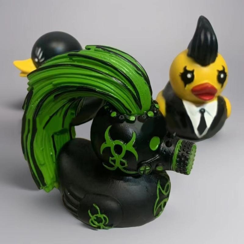 Elegant Duck Figurine Unique Resin Duck Statue Animal Figure Sculpture Stylish Home Office Decoration Accessory