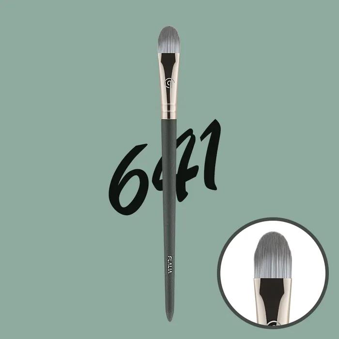 

Premium Signature Concealer L #641