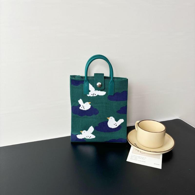 New large-capacity knitted bag, mobile phone bag, niche shoulder messenger bag, high-end, cartoon fashion handbag.