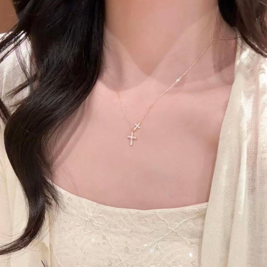 Vintage Double Cross Pendant Clavicle Necklace For Women Simple Luxury Versatile
