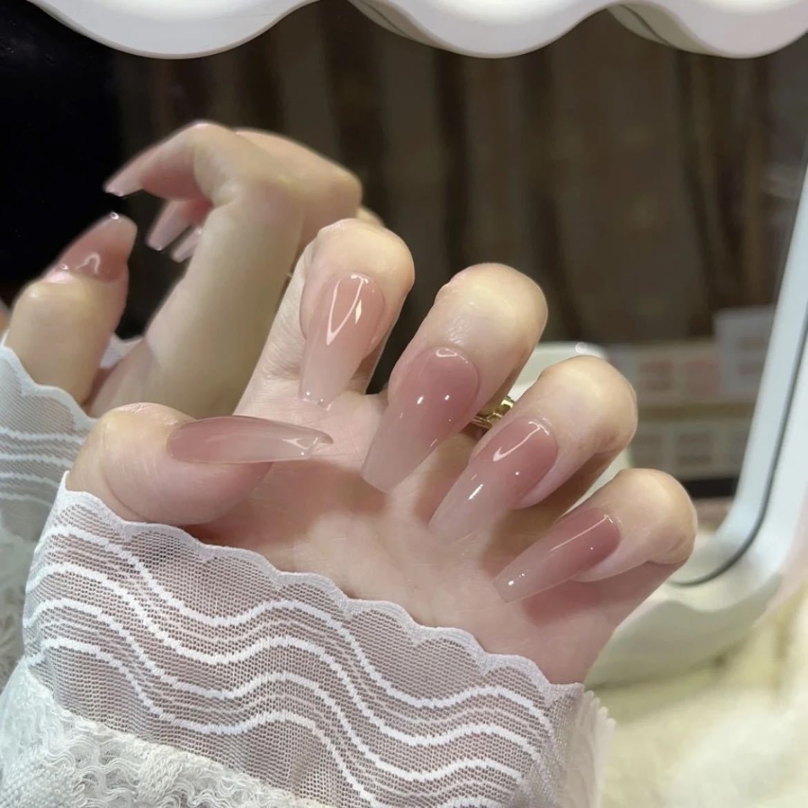 

Чисто ручная работа Фототерапевтические пластины для ногтей Ganlu Temple Wear Готовый продукт Многоразовые пластины для ногтей large L