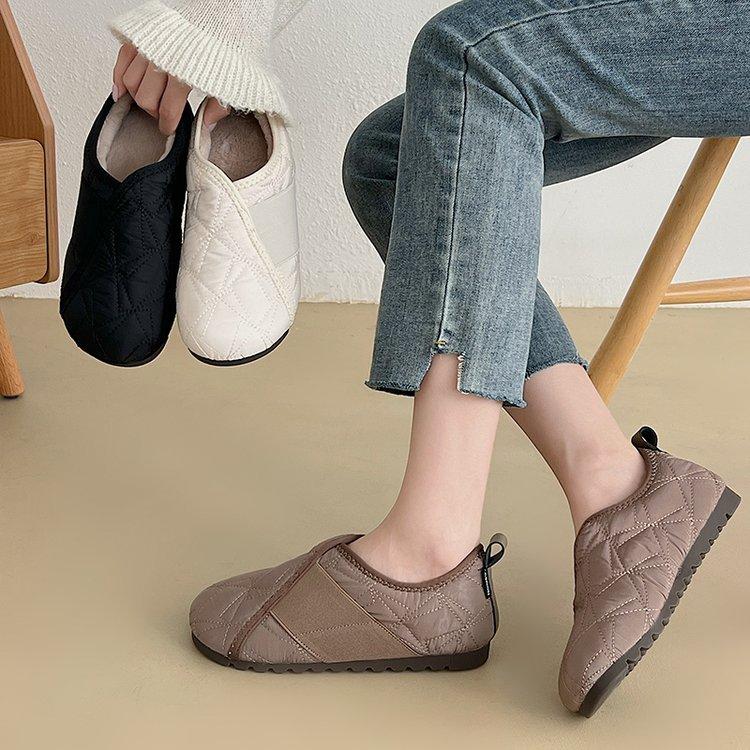 Snow boots women's 2025 new cotton shoes winter piled thickened women's shoes waterproof Northeast comfortable bread shoes tide