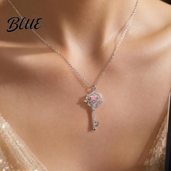 Versatile Alloy Chain for Women Magic Key Pendant Necklace Pink Cubic Zirconia Heart Necklace Rhinestone Sweet Fairy Jewelry Girls Everyday