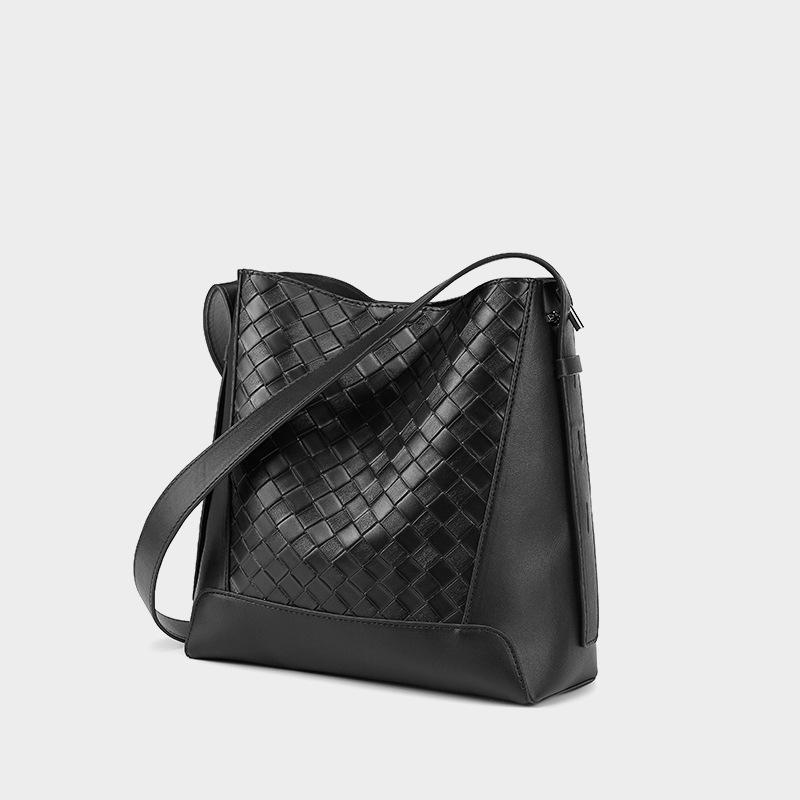 Bucket Bag, Women's Large-capacity Woven Bag, Autumn Single-shoulder Crossbody Bag, Commuter Tote Bag