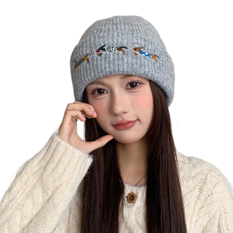 Cute Dachshund Embroidered Knitted Hat for Women Warm and Ear Protecting Woolen Hat for Couples Versatile Cold Hat for Students
