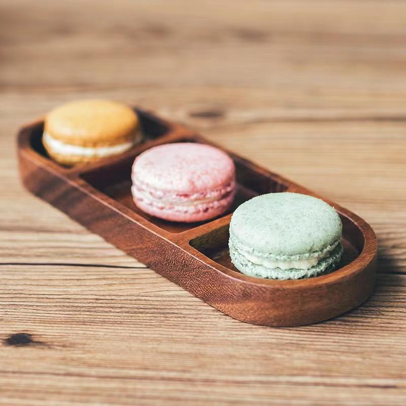 Vintage Wooden Seasoning Dipping Dish, 3-Grid Saucer Appetizer Plate, Dry Fruits Snack ServingTray for Restaurant / Kitchen