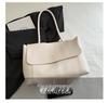 2025 Trendy Women's Soft-Sided Large Capacity Commuter Tote Crossbody Bag