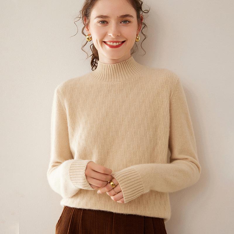 Women's Half-High Collar Slimming Cashmere Wool Sweater - Solid Color, Warm Autumn and Winter Base Layer.
