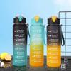 800ml Sportflasche mit Zeiteinteilung BPA-frei Outdoor Farbverlauf Sportwasserflasche Tragbar Große Kapazität Fitnessstudio Trinkbecher mit Strohhalm