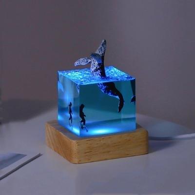 3D Marine Whale Cube LED Table Lamp Resin Decorations Novelty Shark Diver Ocean Micro Landscape Desktop Night Lights Accessories