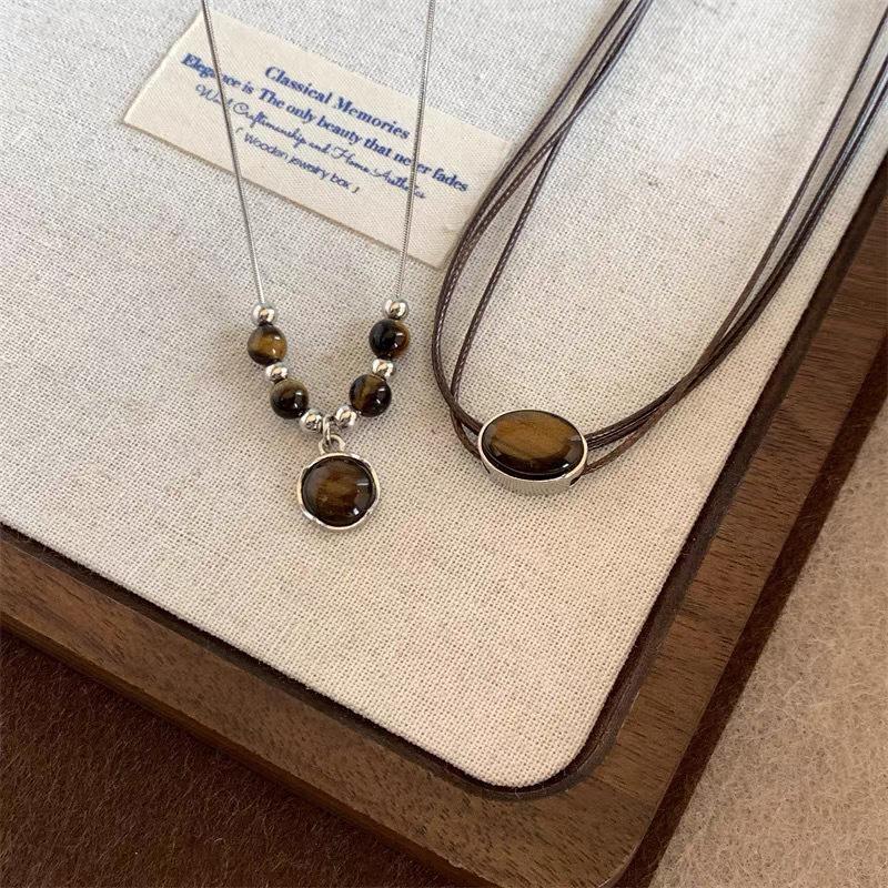 Colier cu pandantiv din piele de epocă, maro, cu piatră, stivuire, lanț de claviculă, temperament, pentru femei, fete, toamnă, iarnă