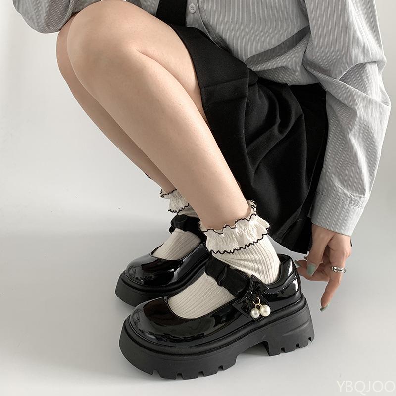 Fashion Black thick sole height increasing small leather shoes women's new round toe shallow mouth simple comfortable single shoe