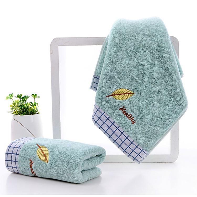 Gaoyang Rutig Ren Bomull Badhandduk – Tjock och Mjuk för Hem-, Hotell- eller Presentaskanvändning