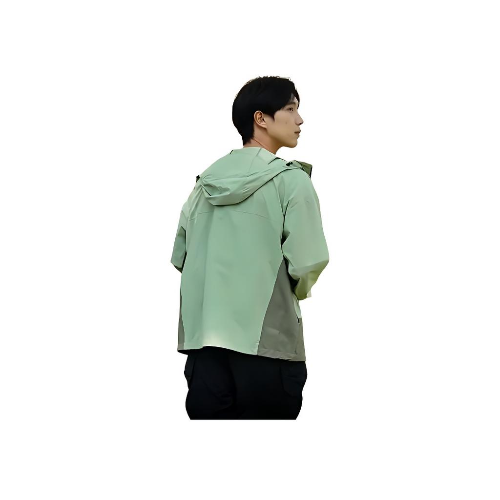 Li Ning Ice Silk Cool Comfort Versatile Sun Protection Windbreaker With Hood Men Outerwear Light-Green AFDV603-4