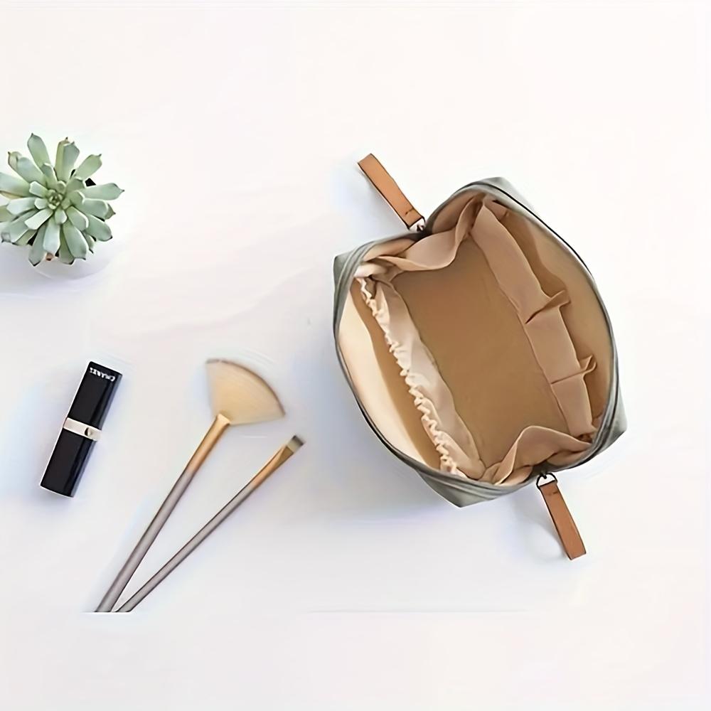1pc Multifunctional Storage Pouch, Polyester Material Multi-Pocket Design Organizer, Compact Lipstick Pouch, Travel Organizer