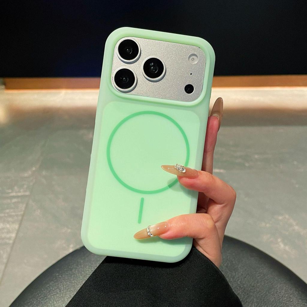 Custodia Magnetica Opaca Effetto Pelle per iPhone 17 Pro Max - Colore Caramella, Foro Grande, Design Protettivo