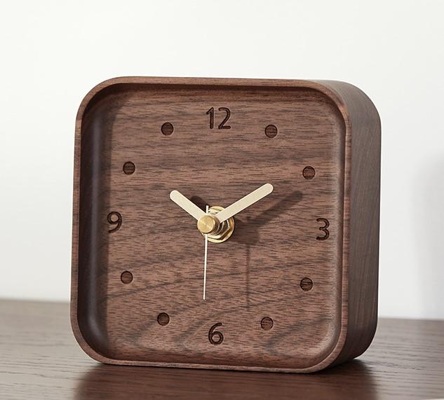 Massivholz Mini Schreibtischuhren Büro Quadratisch Schwarznuss Holz Zeigeruhr Heimdeko Ornamente Tischuhr Uhr Geschenke